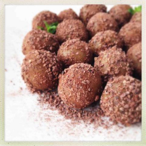 Mint Cacao Nib Bonbons