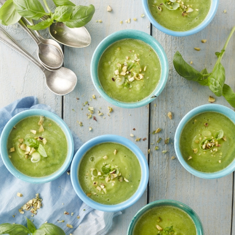 Gazpacho met Avocado en Komkommer (Vegan Keto, Koolhydraatarm, Paleo)