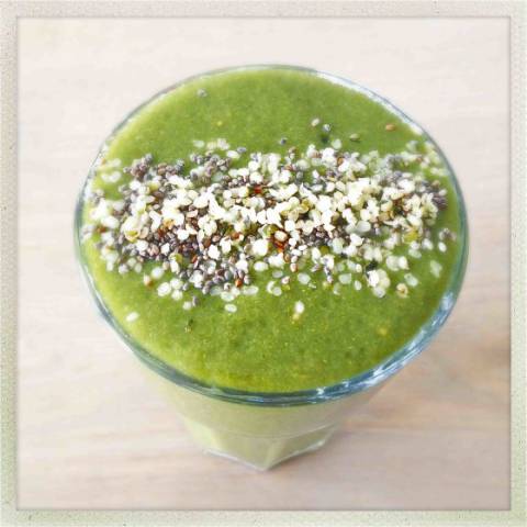 Green Superfood Detox Smoothie