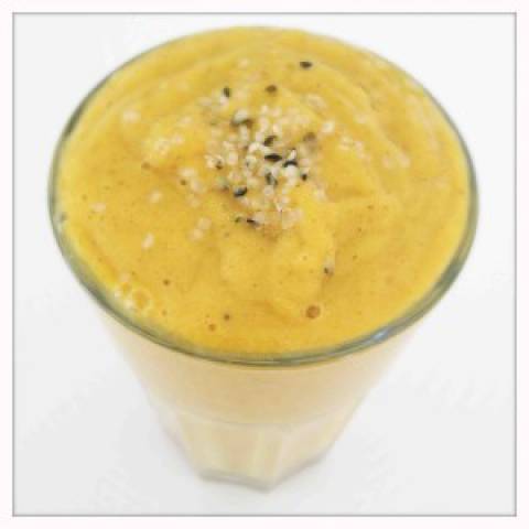 Raw Vegan Mango Lassi