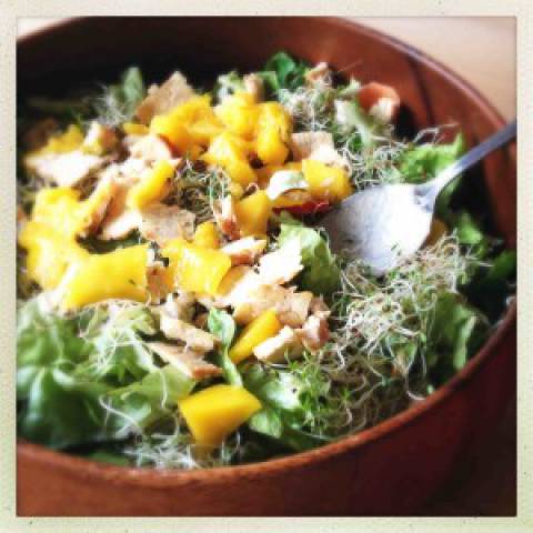 Quick & Easy Lunch Ideas to Stay Successfully Raw at the Office