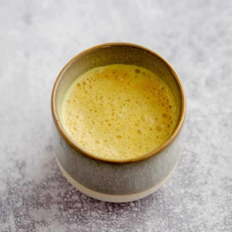 Start to Keto Challenge: Brain fuel ‘Bulletproof’ turmeric latte (Intermittent Fasting)