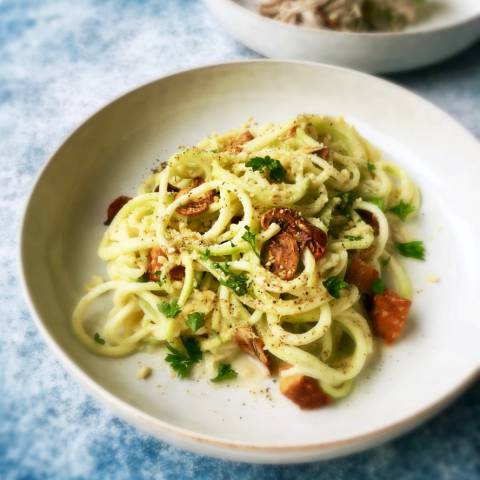 Vegan Spaghetti Carbonara | Spiralizer recipe