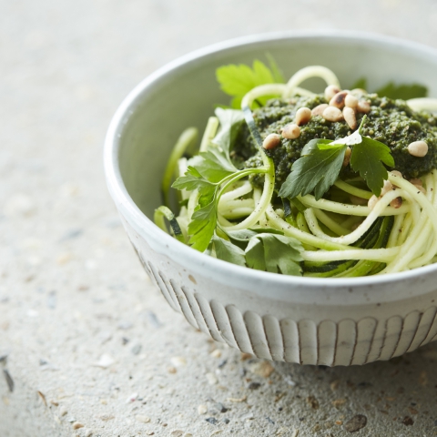 Zucchini Pasta al Pesto – ready in 10 minutes! (Vegan Keto, Gluten Free, Dairy Free)