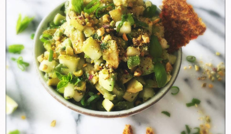 Avocadosalsa met Pistachenoot