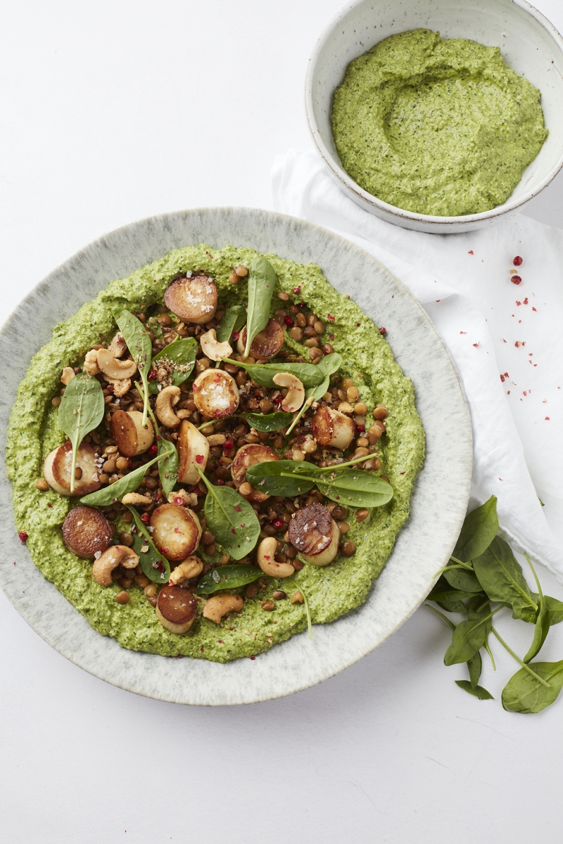 Vegan recipe for the holidays: Mushroom ‘Scallops’ with Pesto and Lentils, a recipe from my new cookbook Goed Eten