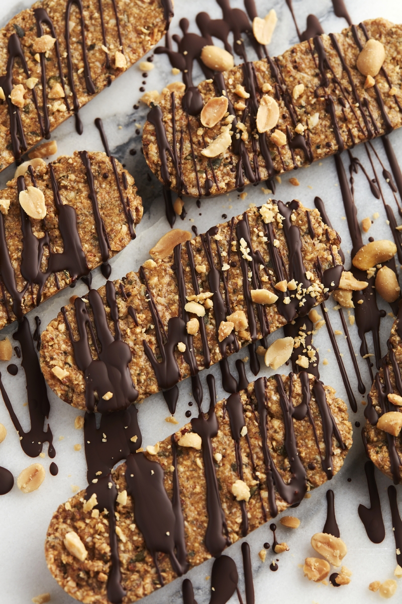 ‘Snickers’ Keto Granolarepen met Chocolade en Pindakaas. Vegan, Suikervrij, Glutenvrij, Lactosevrij, Low Carb
