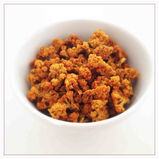 Cheesy Cauliflower Popcorn