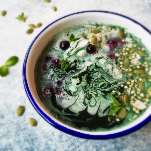 Healthy Breakfast Idea: Green Granola Breakfast Bowl