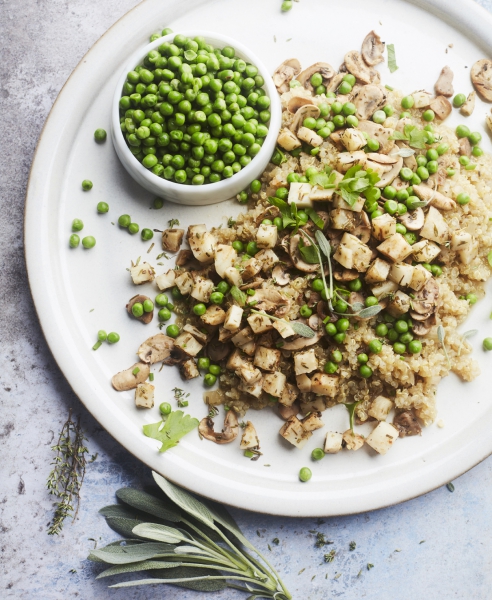 Vegan Holiday Menu: Quinoa Risotto with Mushrooms, Celeriac & Sweet Peas